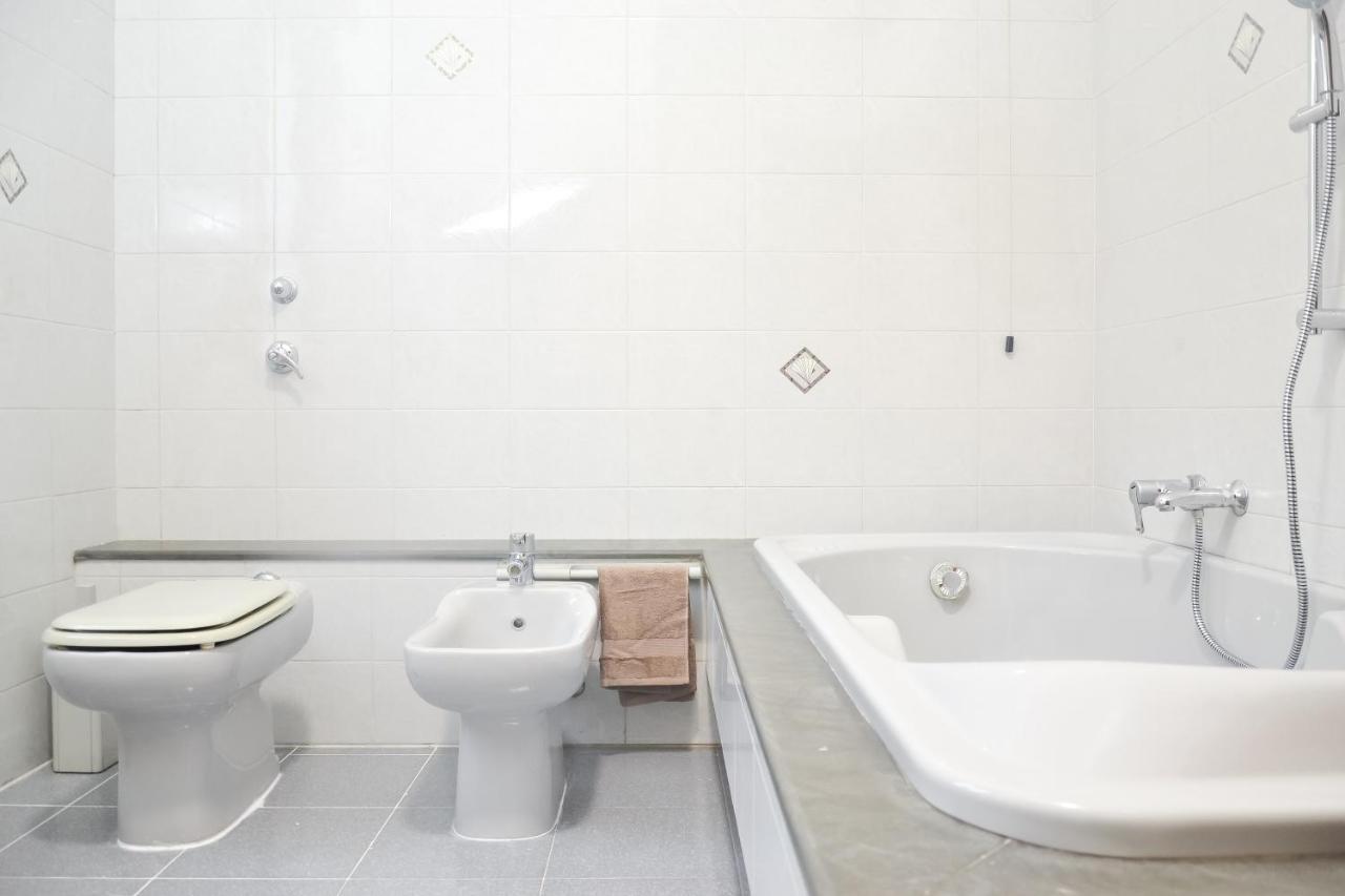 Flatmilan Hotel Cernusco Sul Naviglio Exterior photo